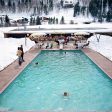 Snow Round The Pool Online